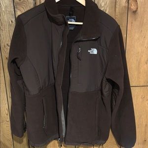 Women’s north face